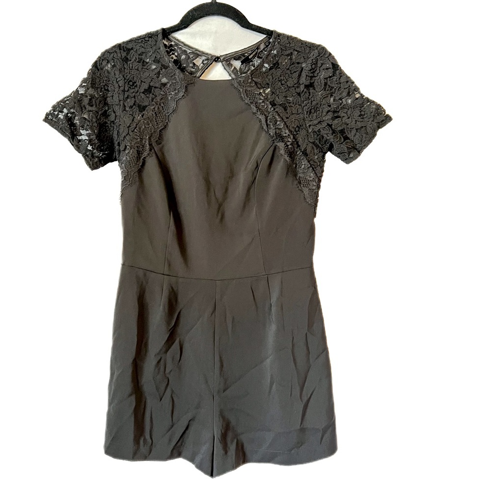 Forever 21 shorts romper. New with tags